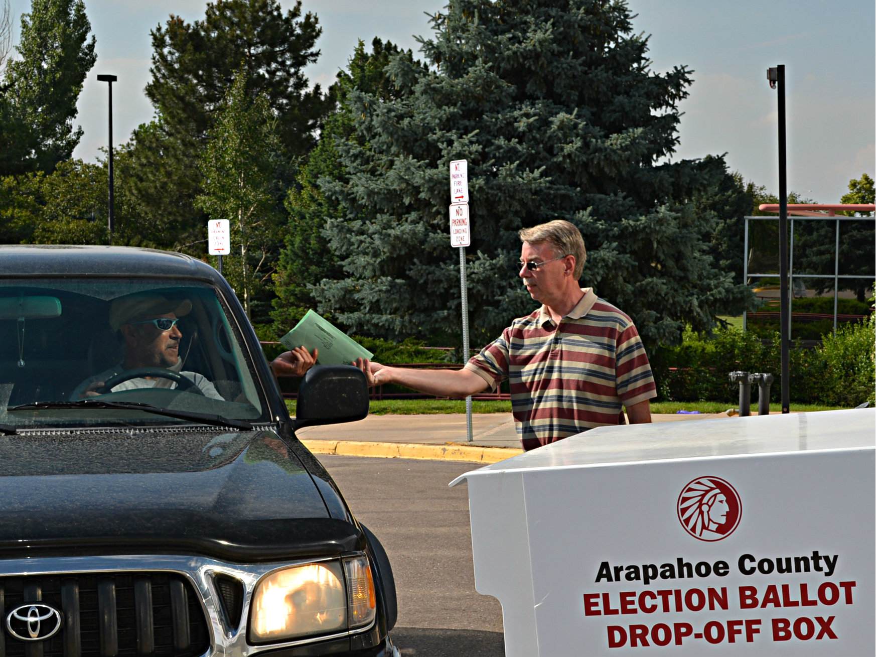 Photo: Ballot drop off in Arapahoe County