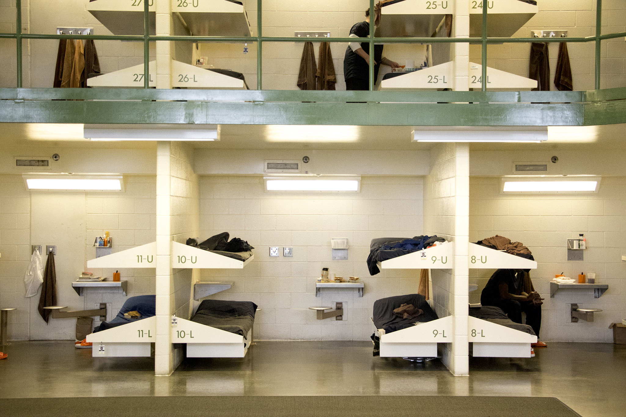 As Pandemic Worsens, Mask Rules In Jails Vary From County To County