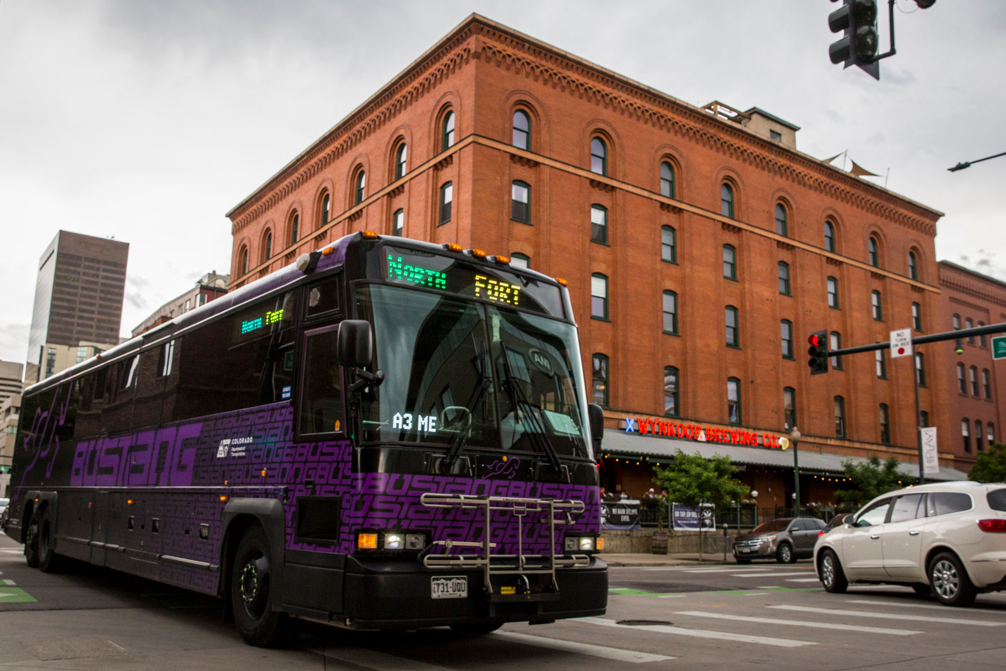 Photo: Bustang Downtown Denver HV 20190614