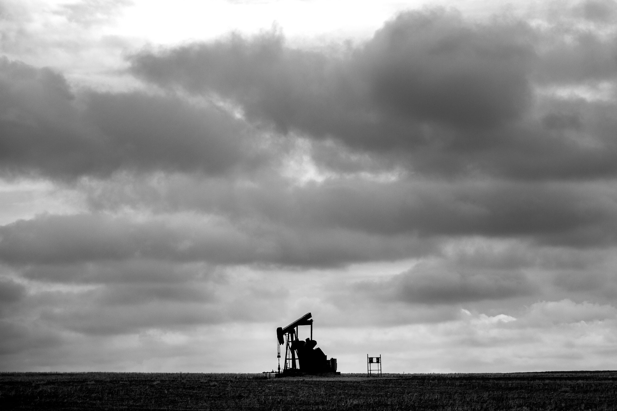 Photo: Weld County Oil And Gas Near Homes 9 HV