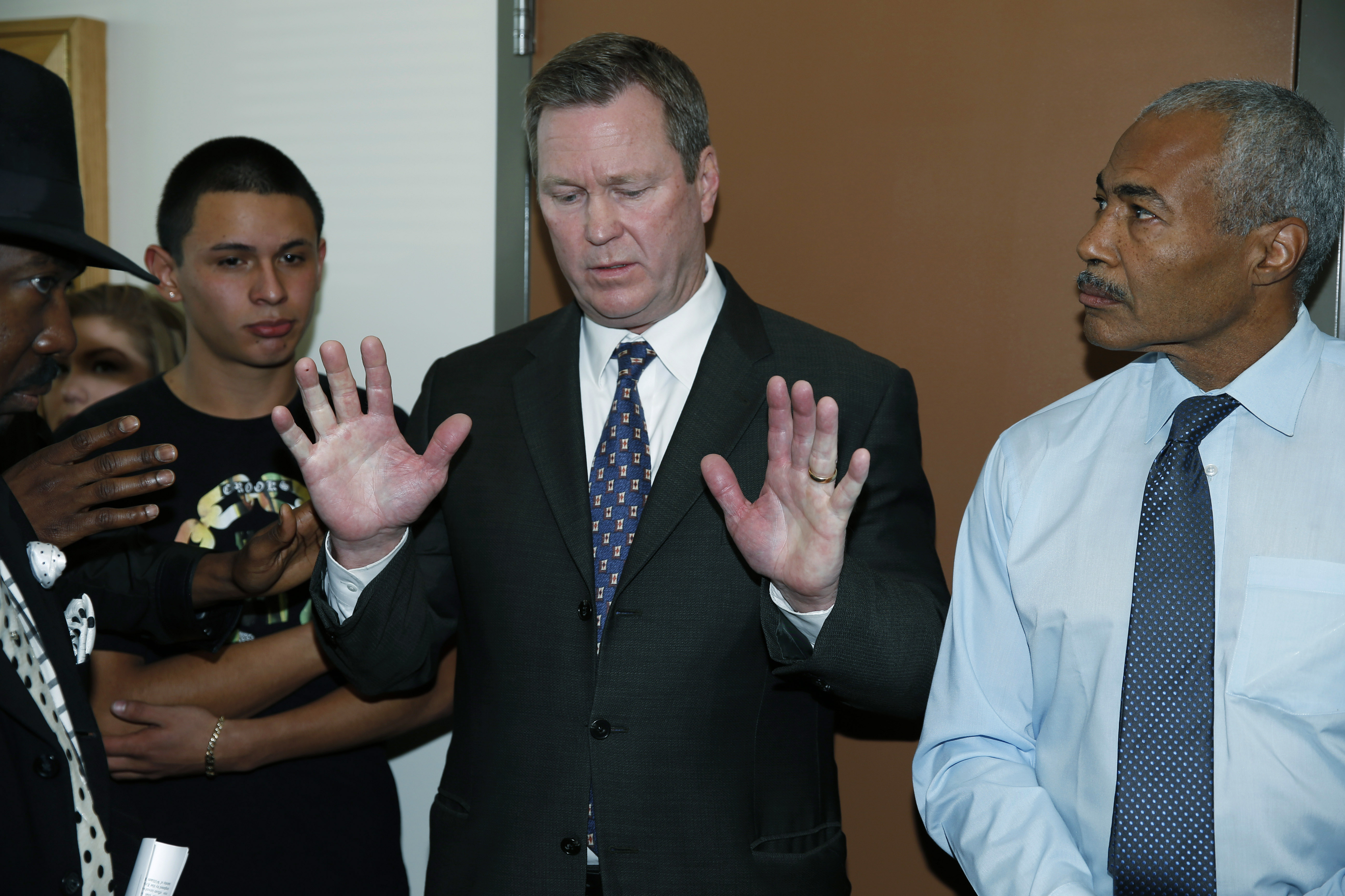 Photo: Chief deputy district attorneys (AP Photo)