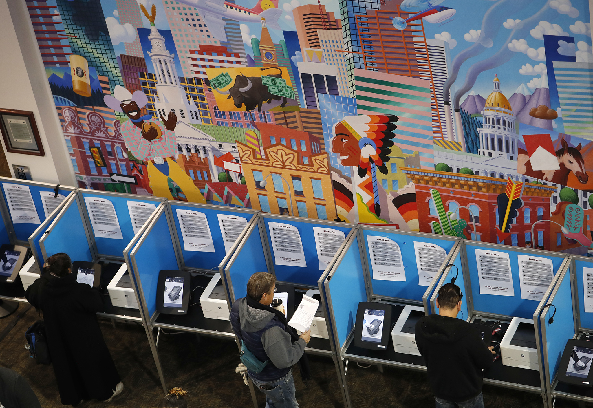 Photo: Election Night 2018 5 | Denver voters mural AP