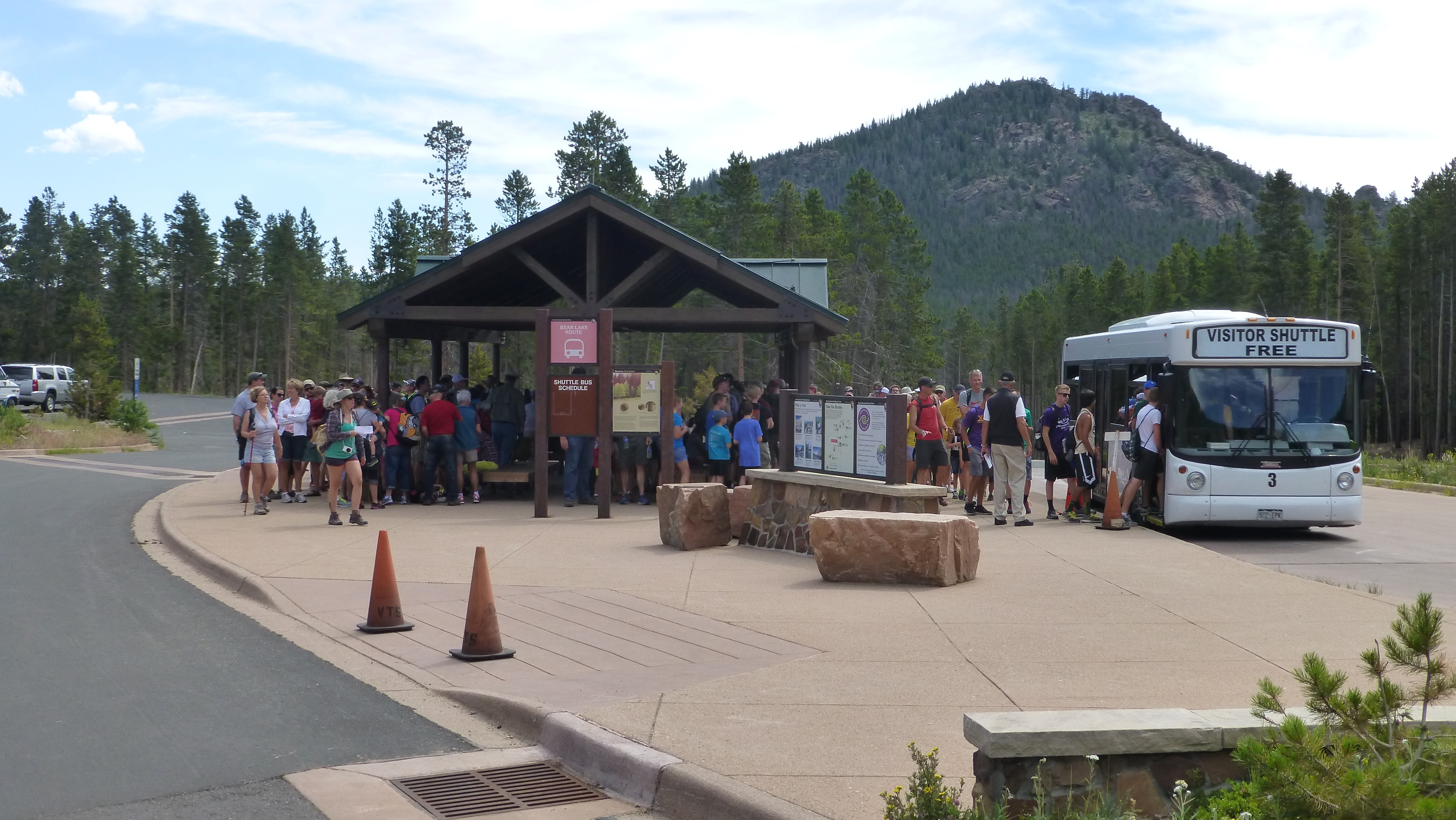 Photo: Bear Lake shuttle RMNP