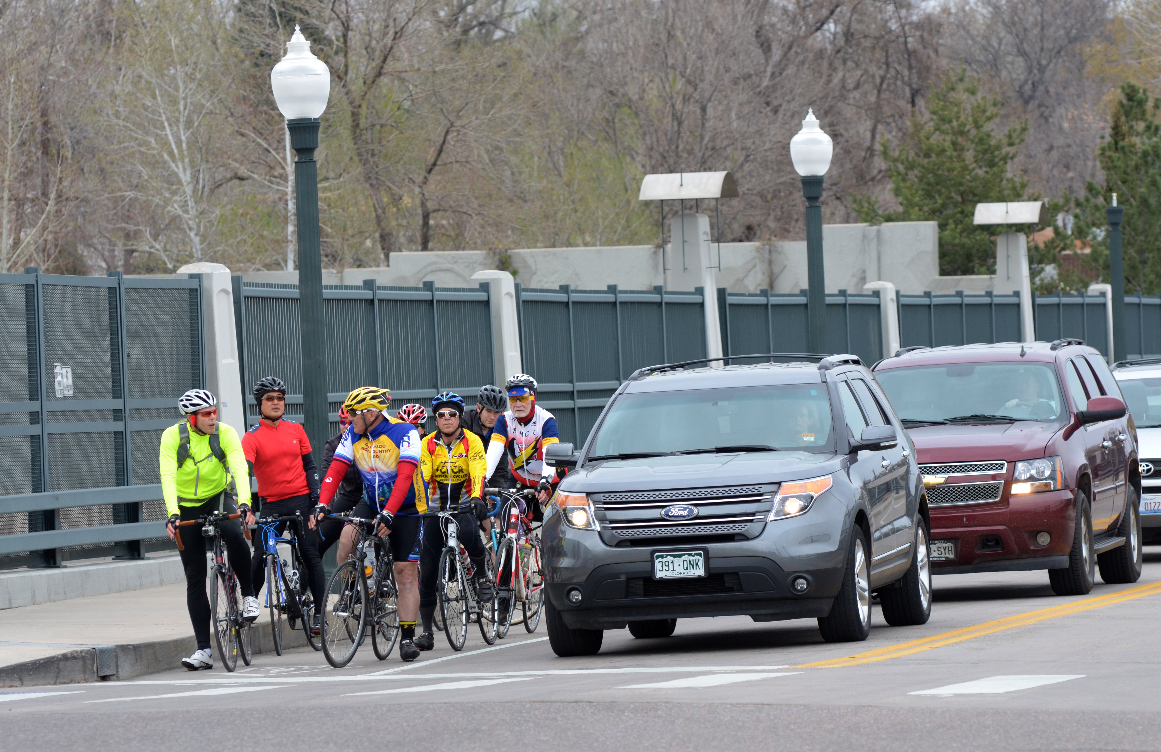 Photo: Denver bicycle club ride, stoplight (Minor)