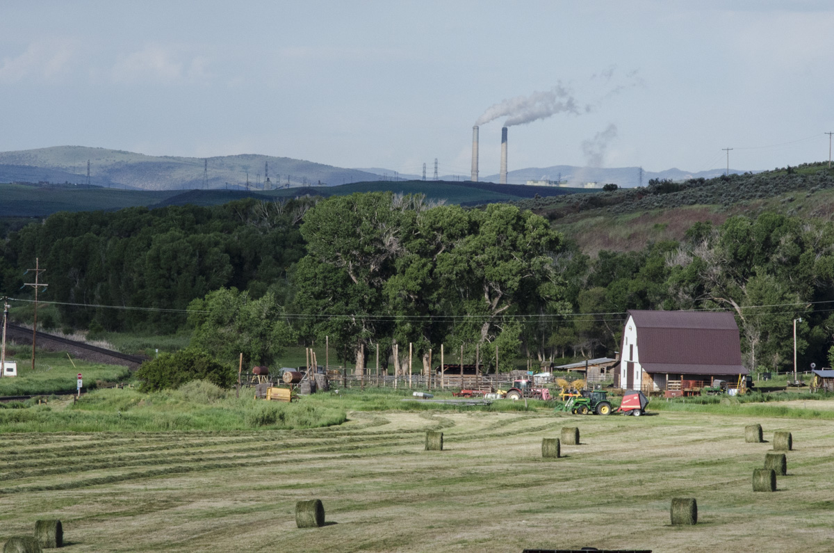 Photo: Craig coal 1 | Farm outside of town