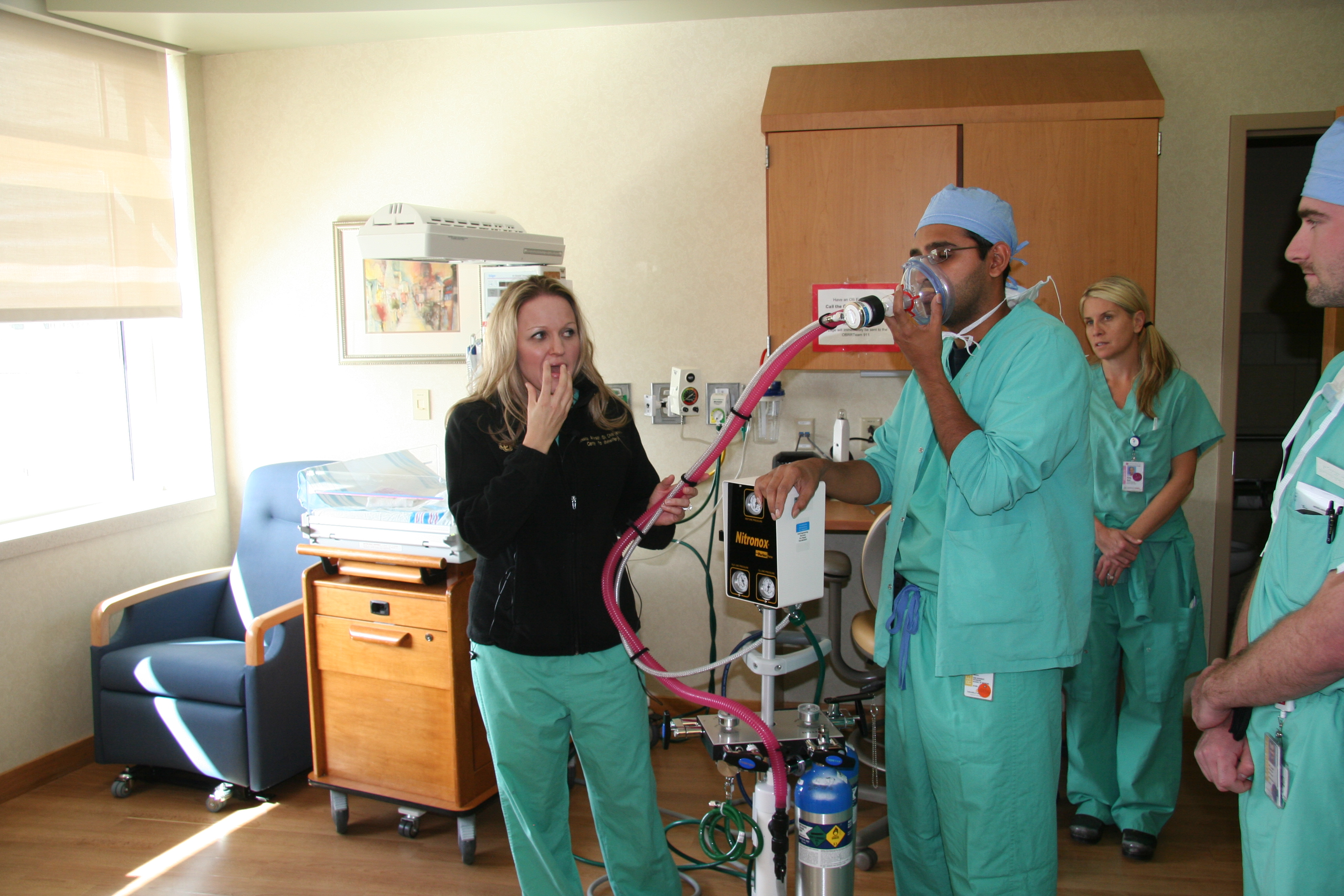 Women say ‘laughing gas’ takes edge off labor Colorado Public Radio