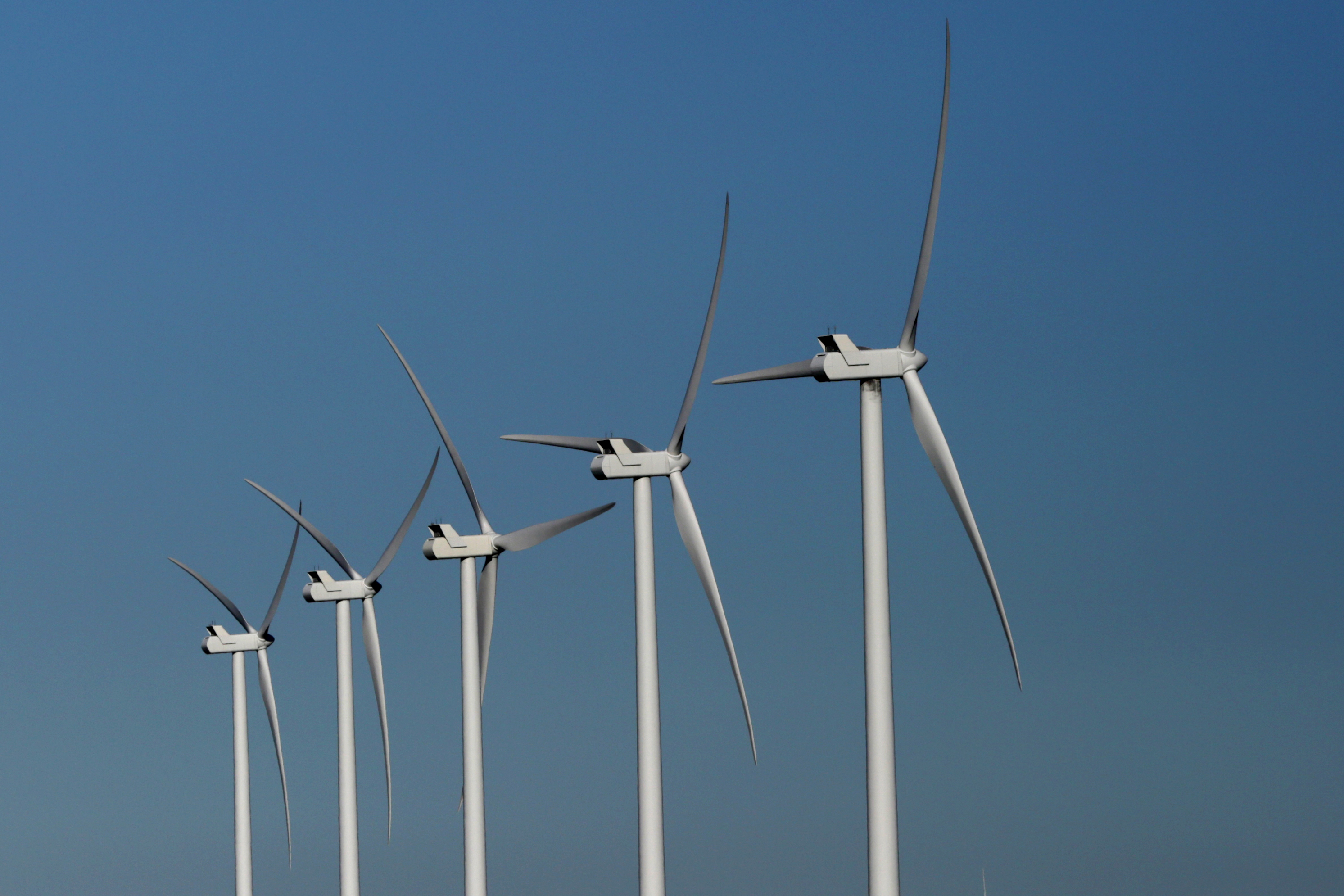 Photo: Wind turbines in Lincoln County 6