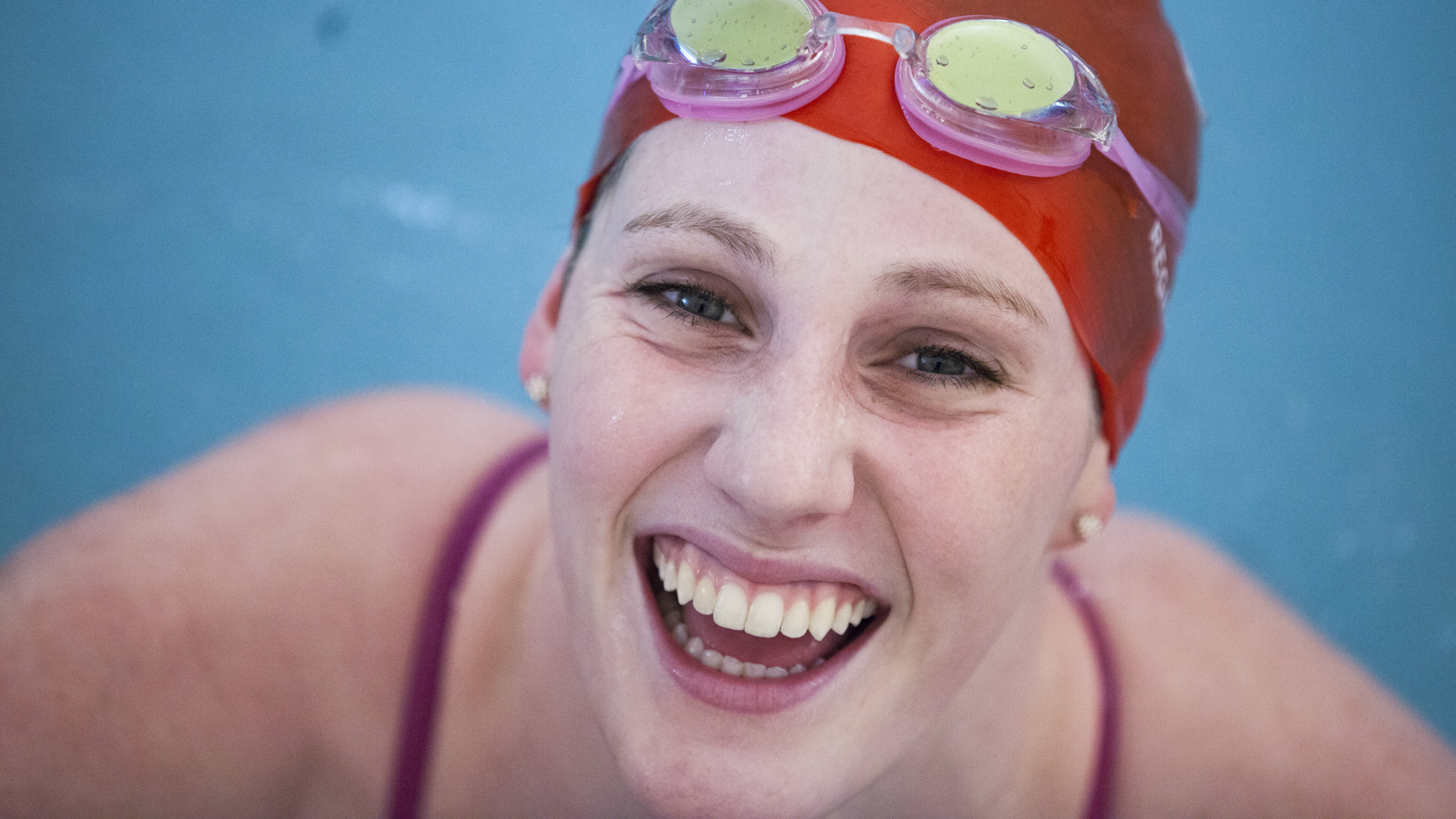 Photo: Swimmer Missy Franklin smiles in a pool