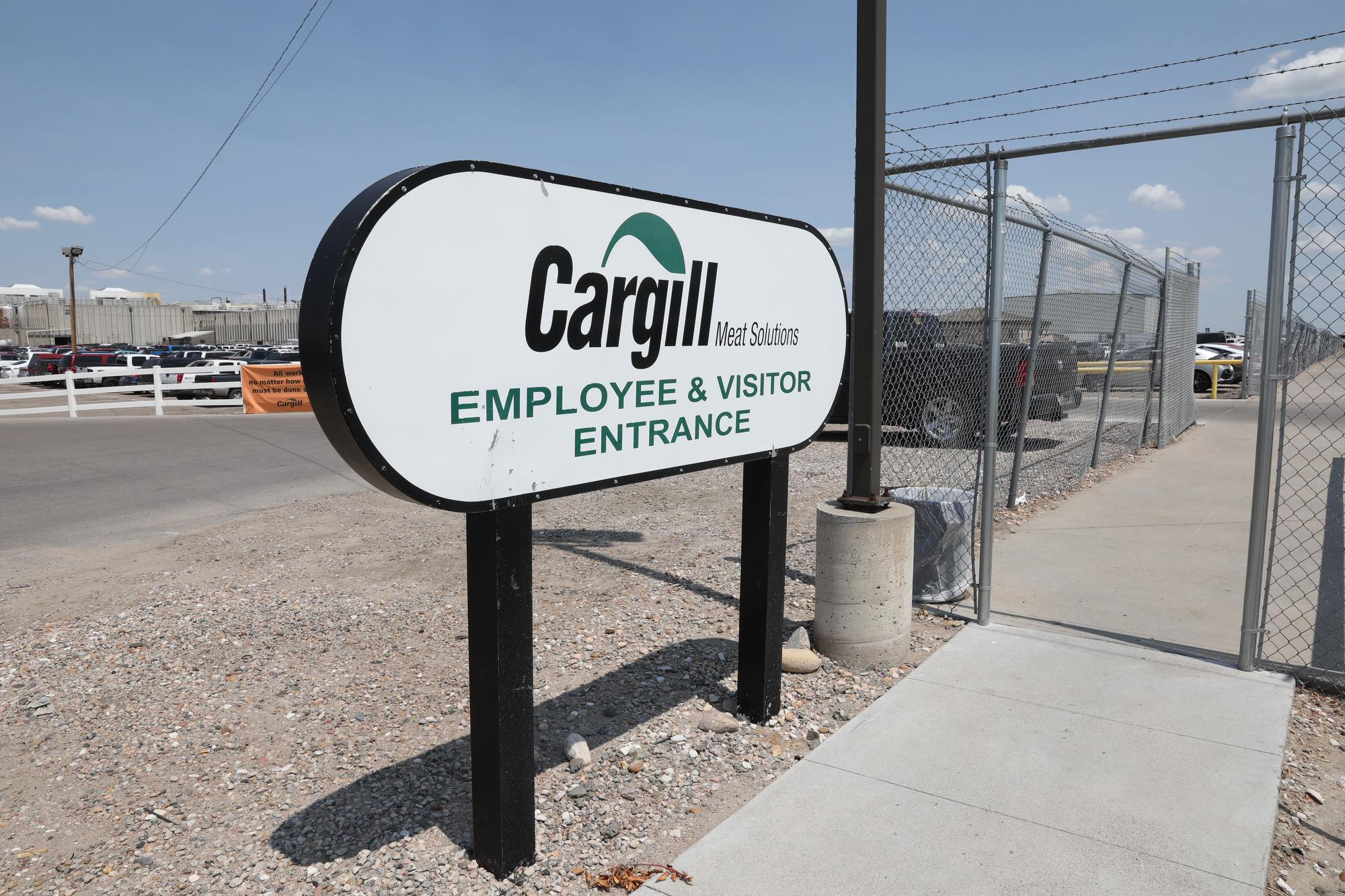 Cargill locks out more than 1,700 workers at meatpacking plant in Fort Morgan