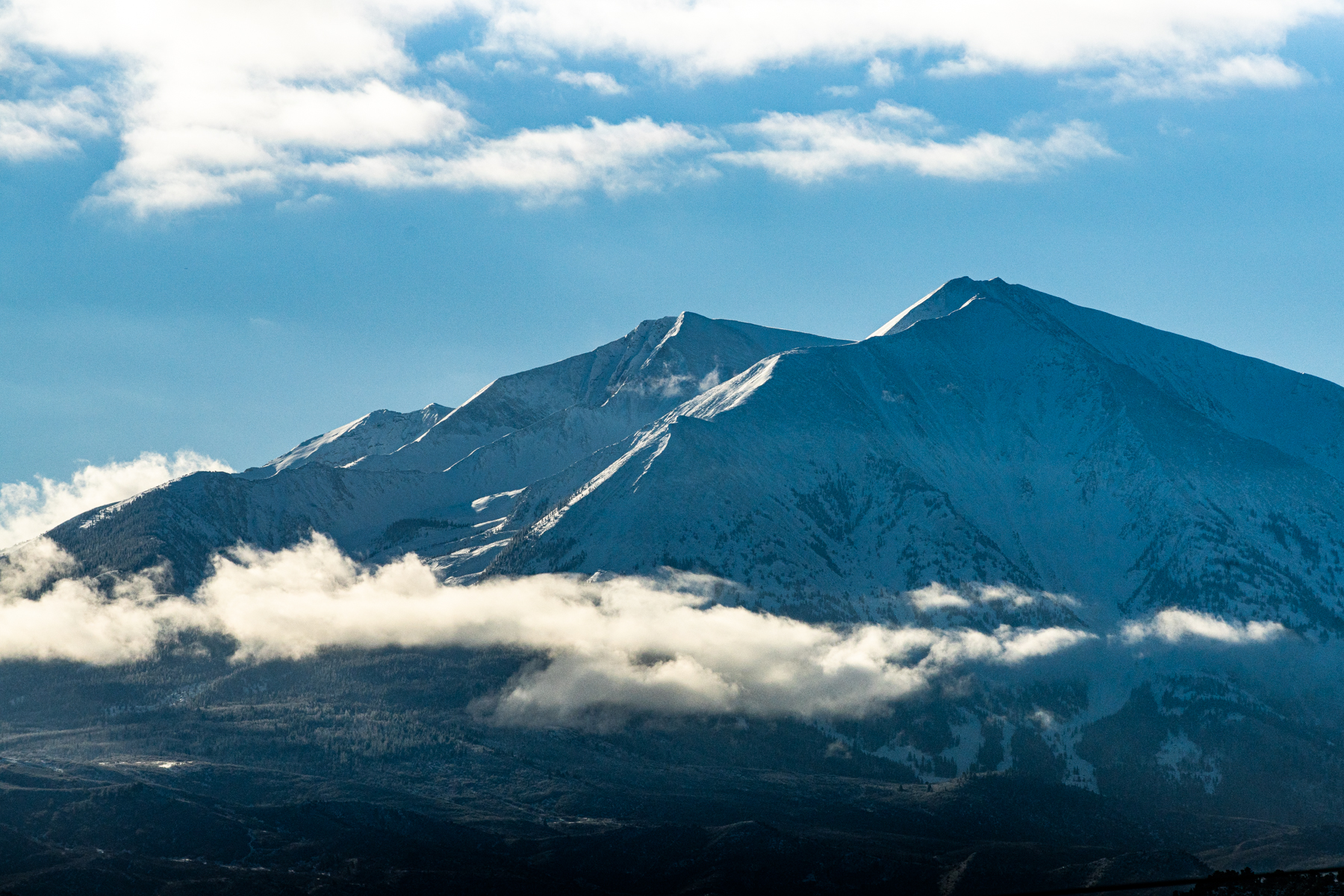 As Colorado’s avalanche season begins with a series of deadly slides