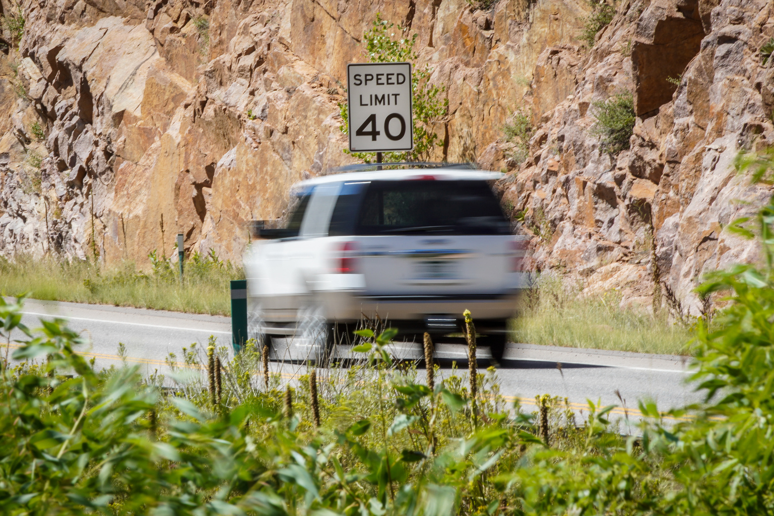 Most pregnant Coloradans are wearing their seat belts incorrectly, according to new study - Vimarsana News