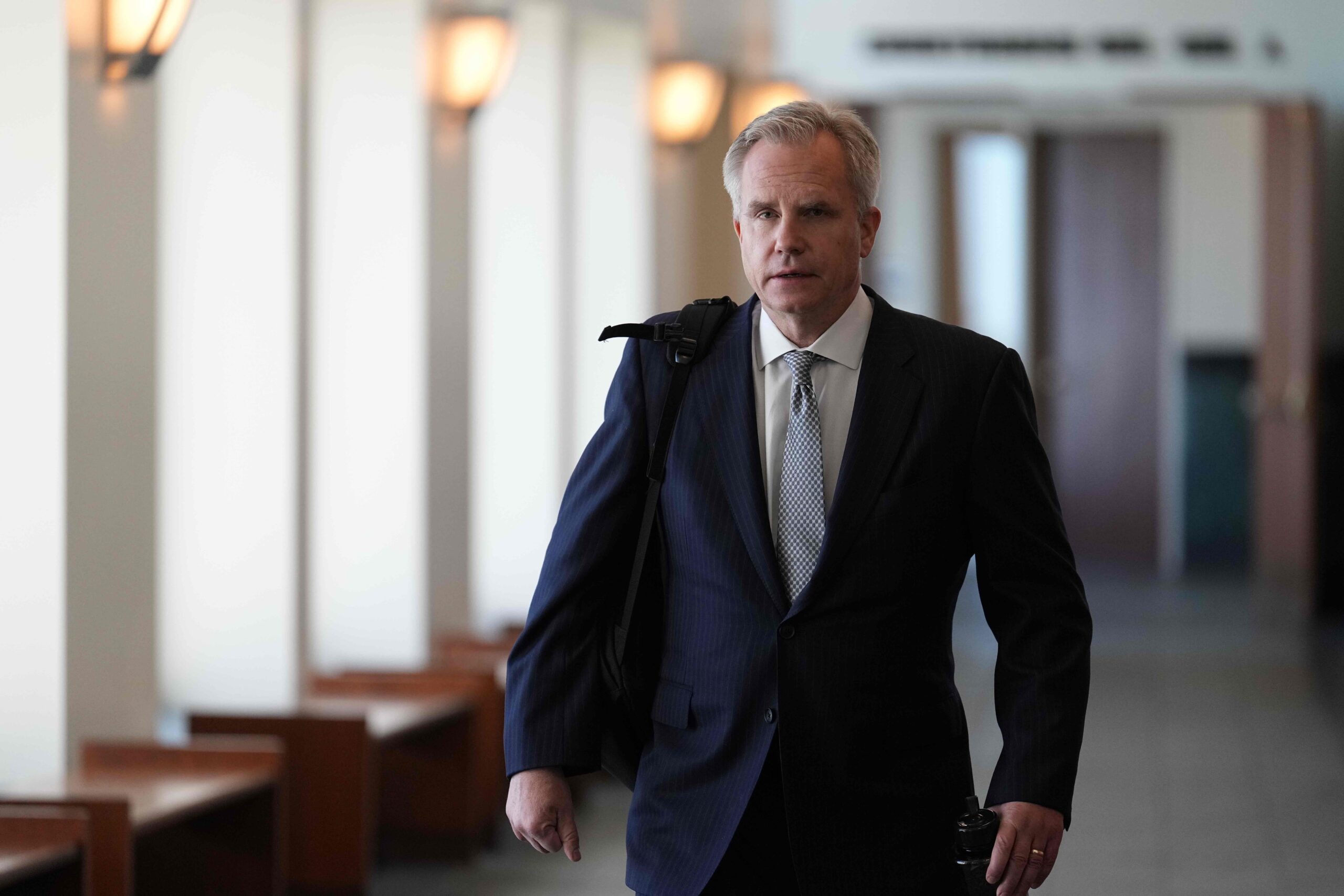 Aurora police training testimony takes up most of the day in trial against officers charged in the death of Elijah McClain - Vimarsana News