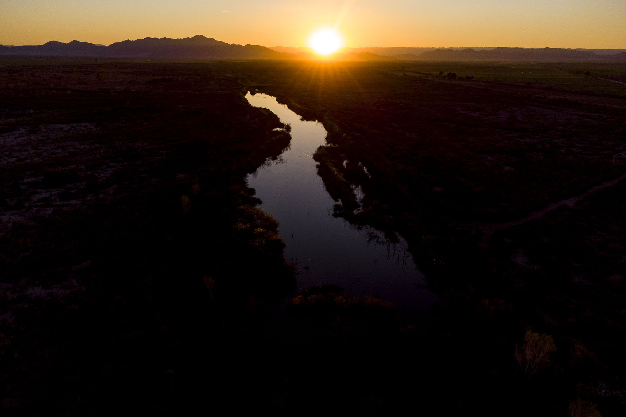 Lawmakers will start 2024 with a new drought playbook. Is it bold enough for a hotter, drier Colorado River? - Vimarsana News
