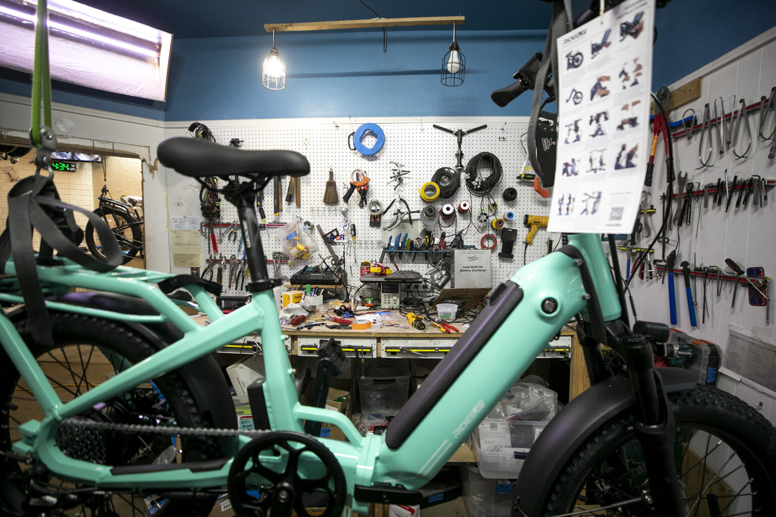 Listen: Here's how e-bike rebates have shaped one shop on Tennyson Street - Vimarsana News