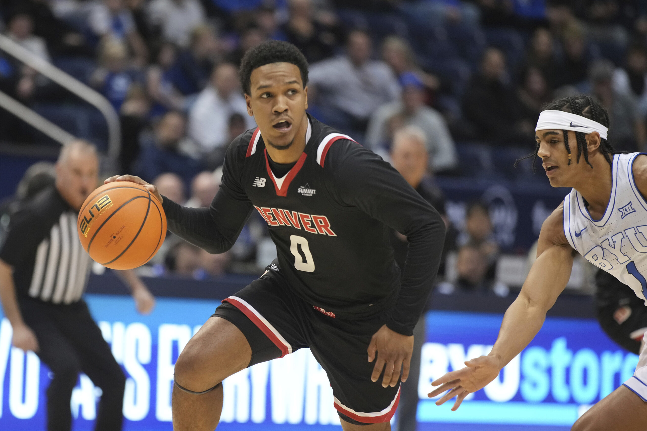 Denver Pioneer guard Tommy Bruner is leading the nation in scoring — and ranking high in making kids happy with his charity - Vimarsana News