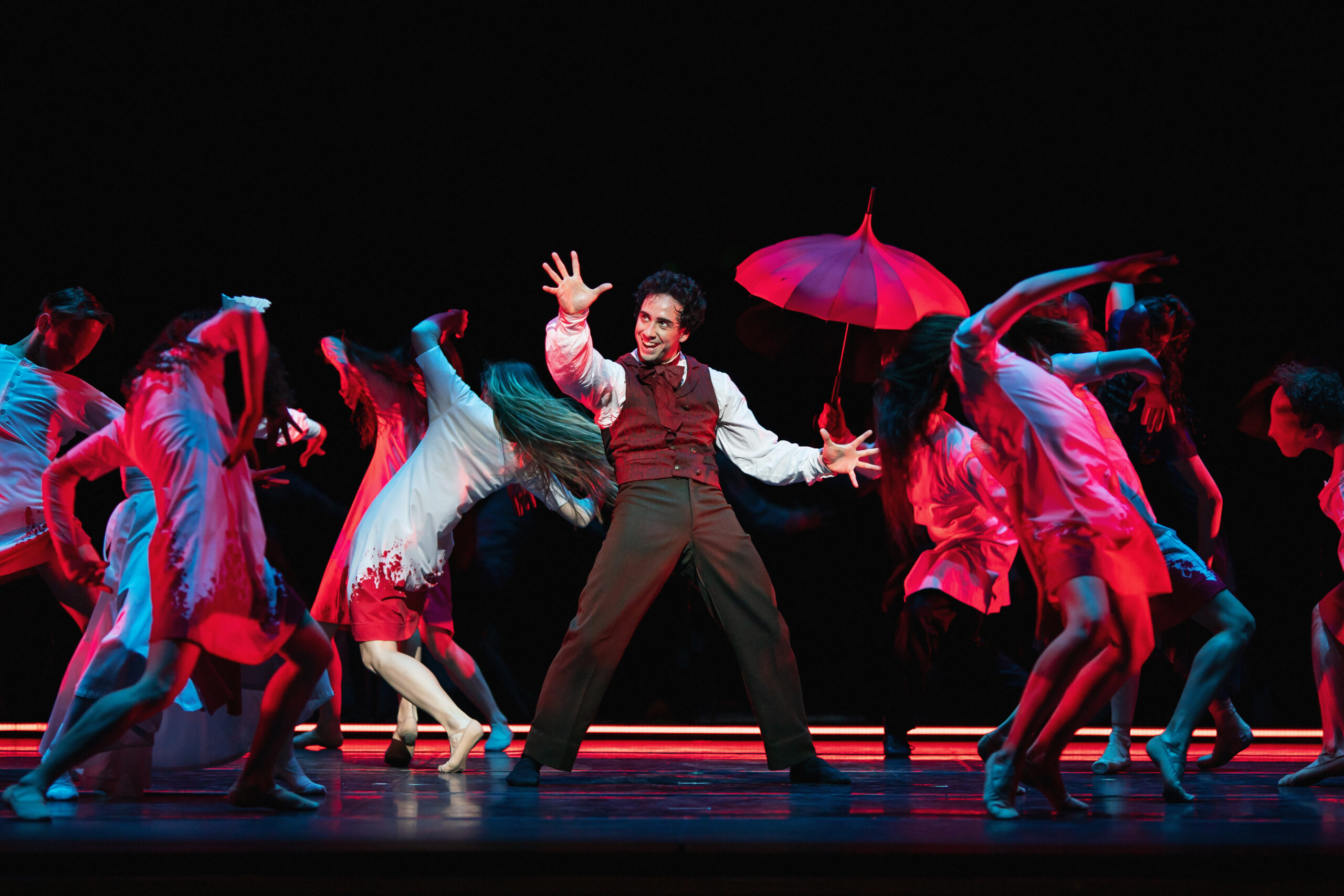Jekyll and Hyde ballet pushes dancers in new physical, psychological directions - Vimarsana News