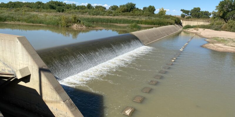 Pending purchase of a farm, Otero County could eventually send billions of gallons of water to Aurora - Vimarsana News