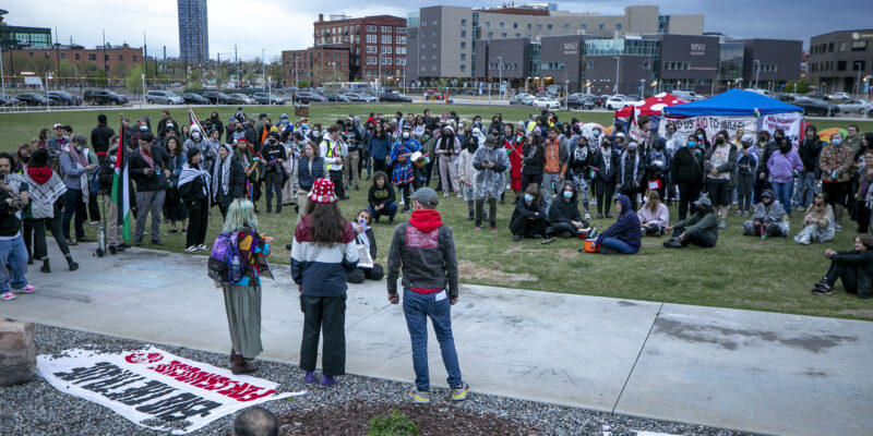 Interview: Student journalist on the opportunity and challenge of covering college campus antiwar protests - Vimarsana News