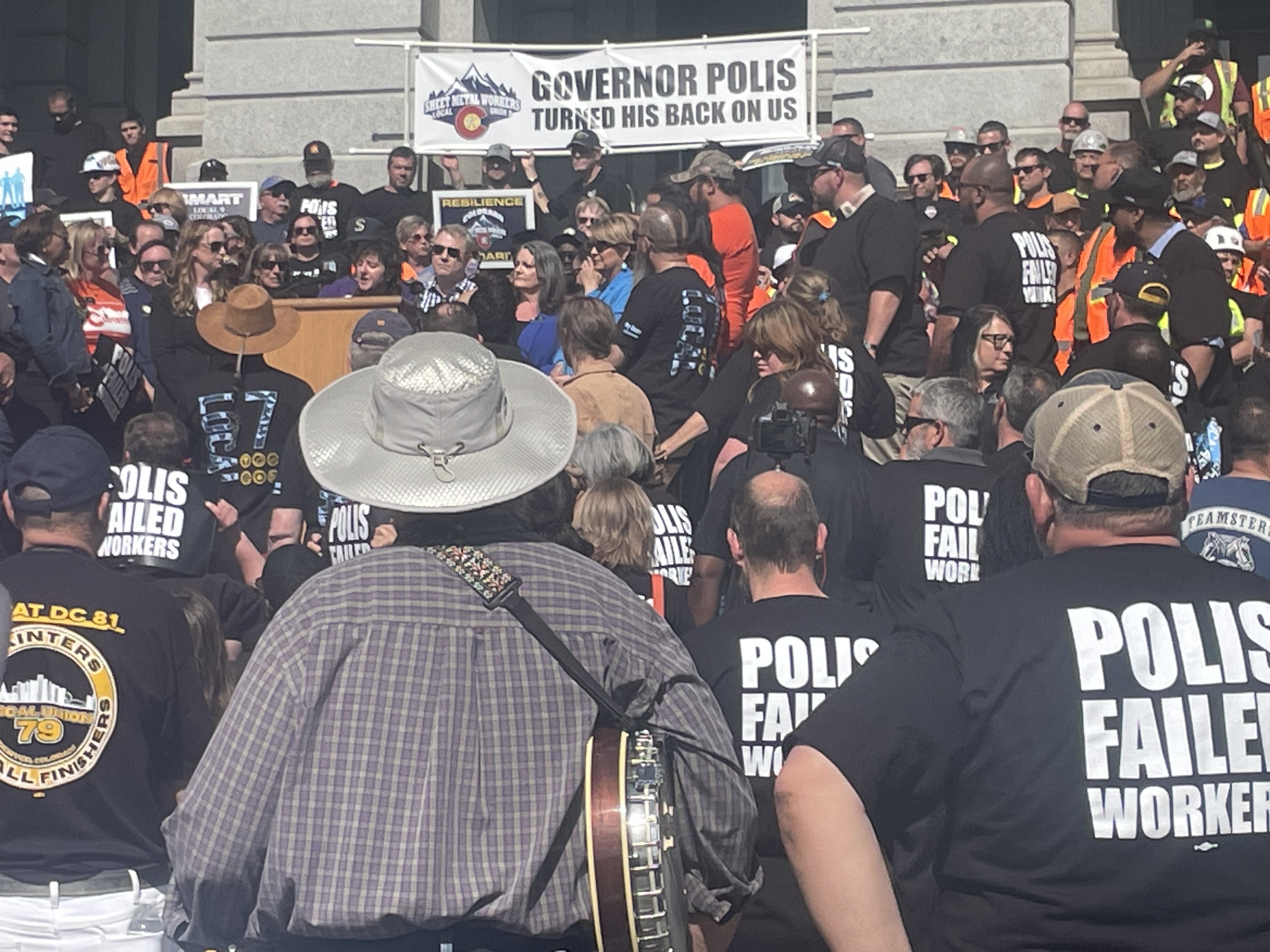 Democrats rally against governor's veto of workers rights bills - Vimarsana News