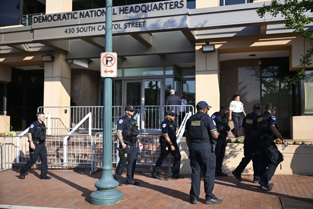 Congressional Democrats return to work grappling with questions of ...
