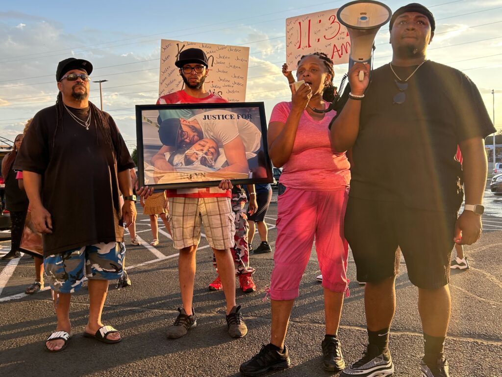 Family of Kilyn Lewis and supporters interrupt Aurora council member’s ...