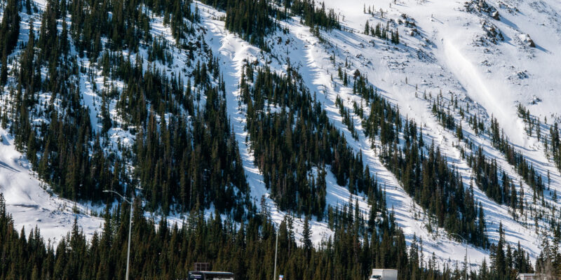 20250407-snowpack-loveland-