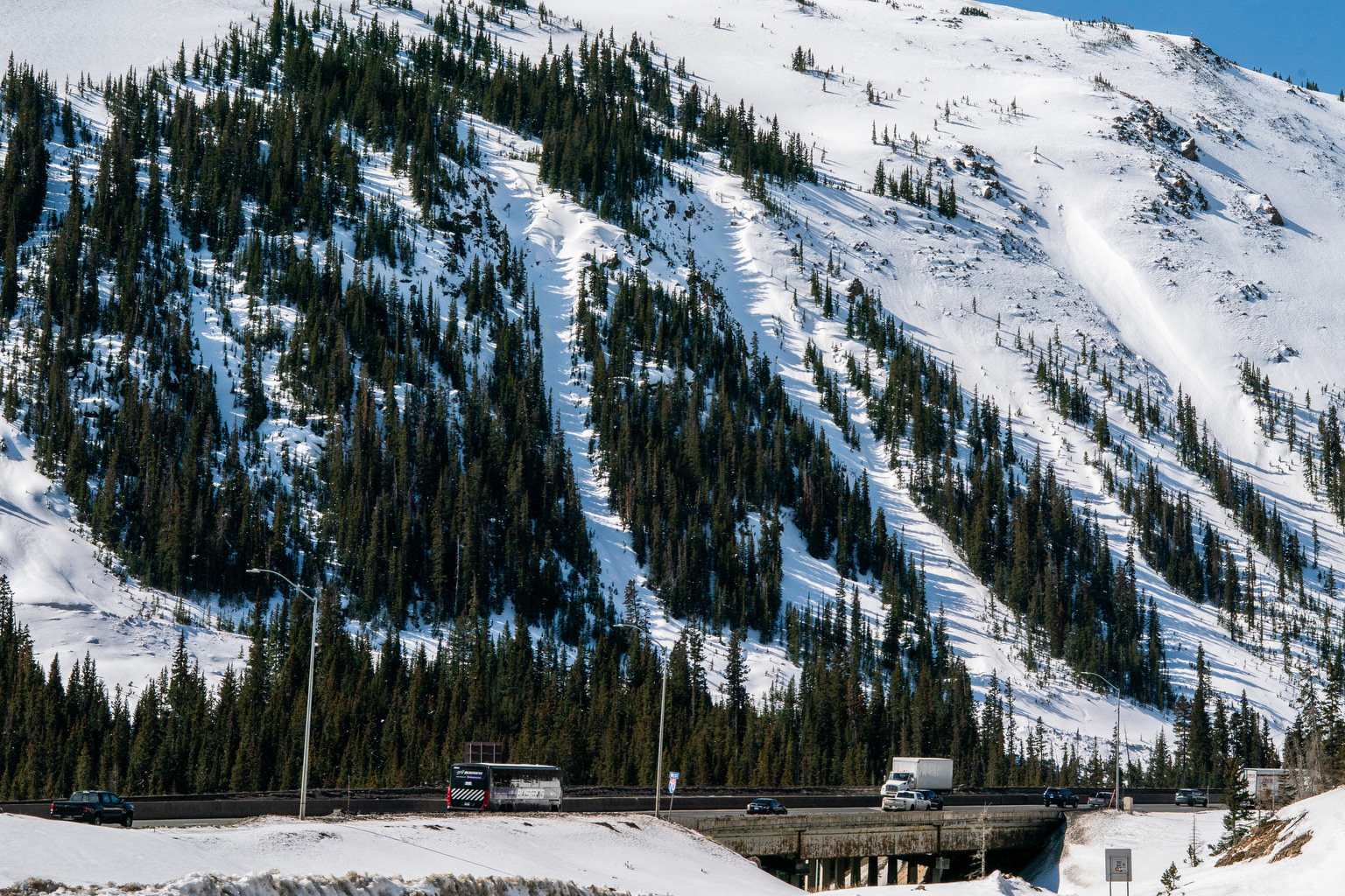 20250407-snowpack-loveland-