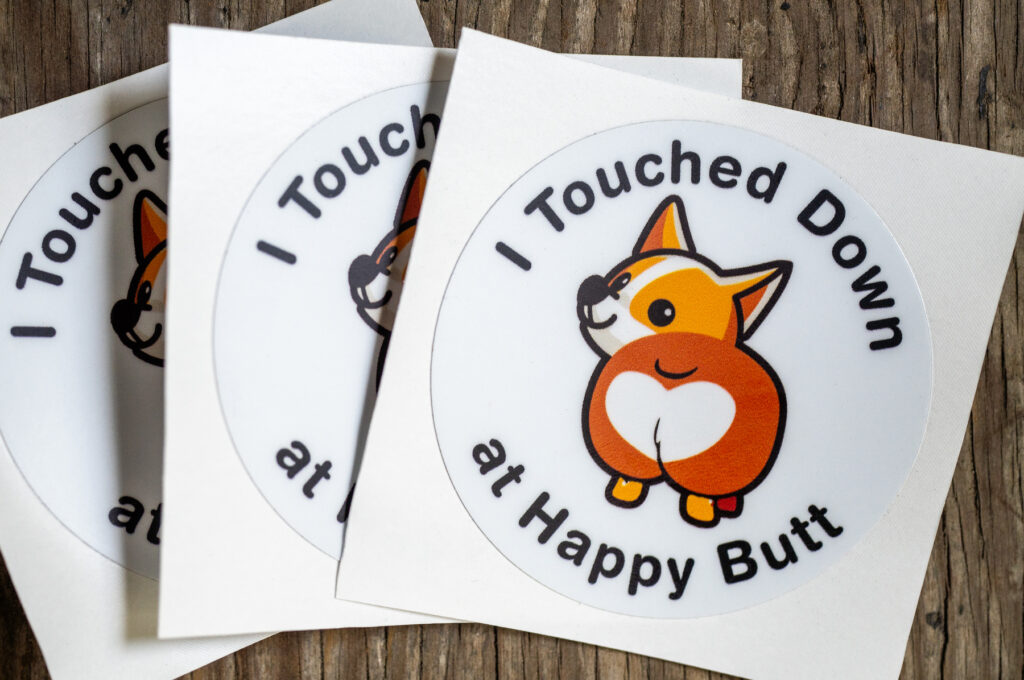 20250904-HAPPY-BUTT-AIRPORT-COWO