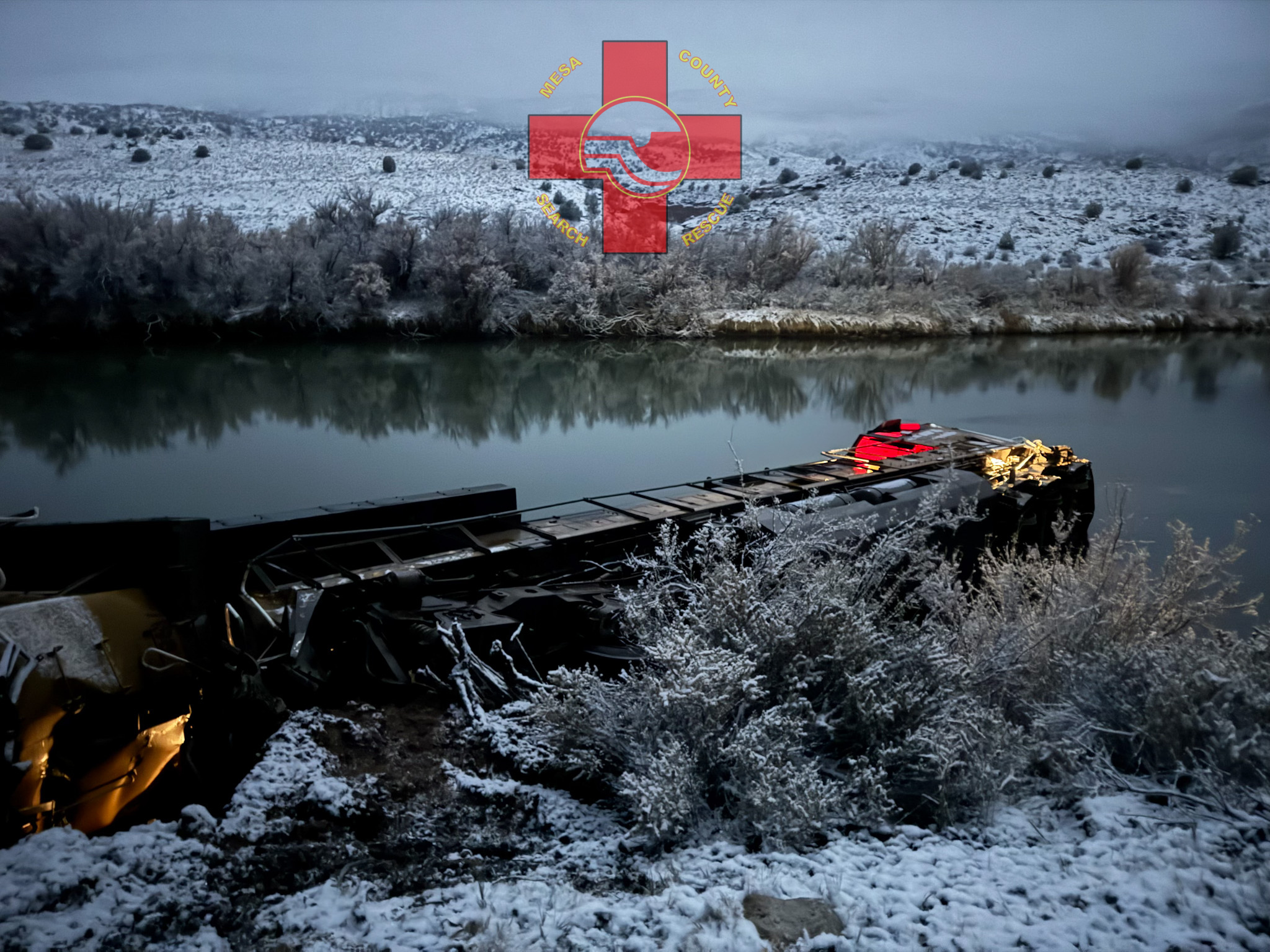 Colorado officials see no risk to drinking water from derailed coal train