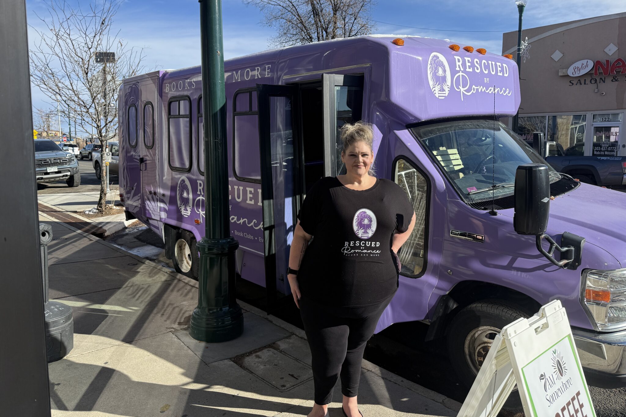 Love on wheels: How one Coloradan turned grief into a mobile romance bookstore