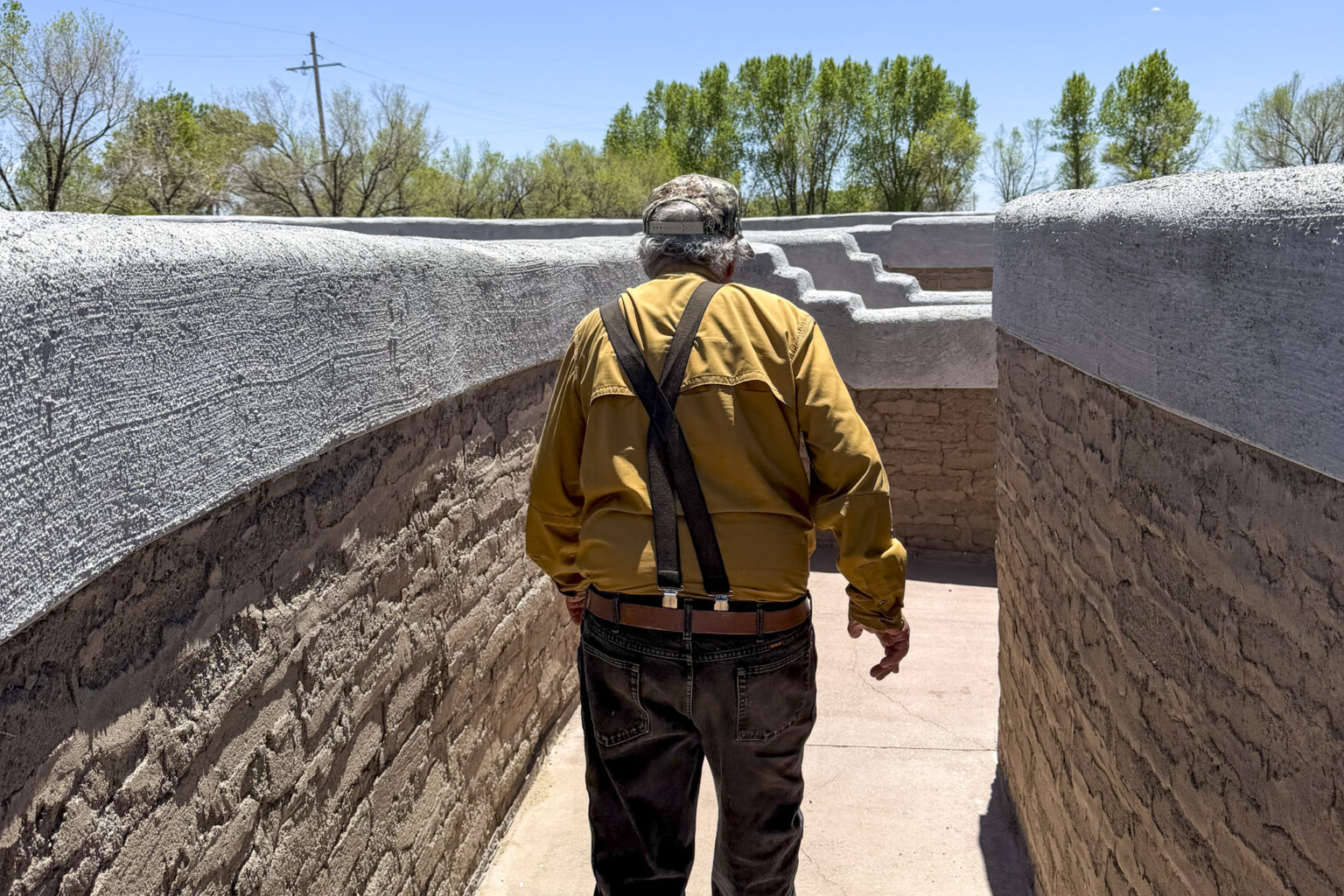 At 88, he built an adobe labyrinth by hand. Now visitors come to